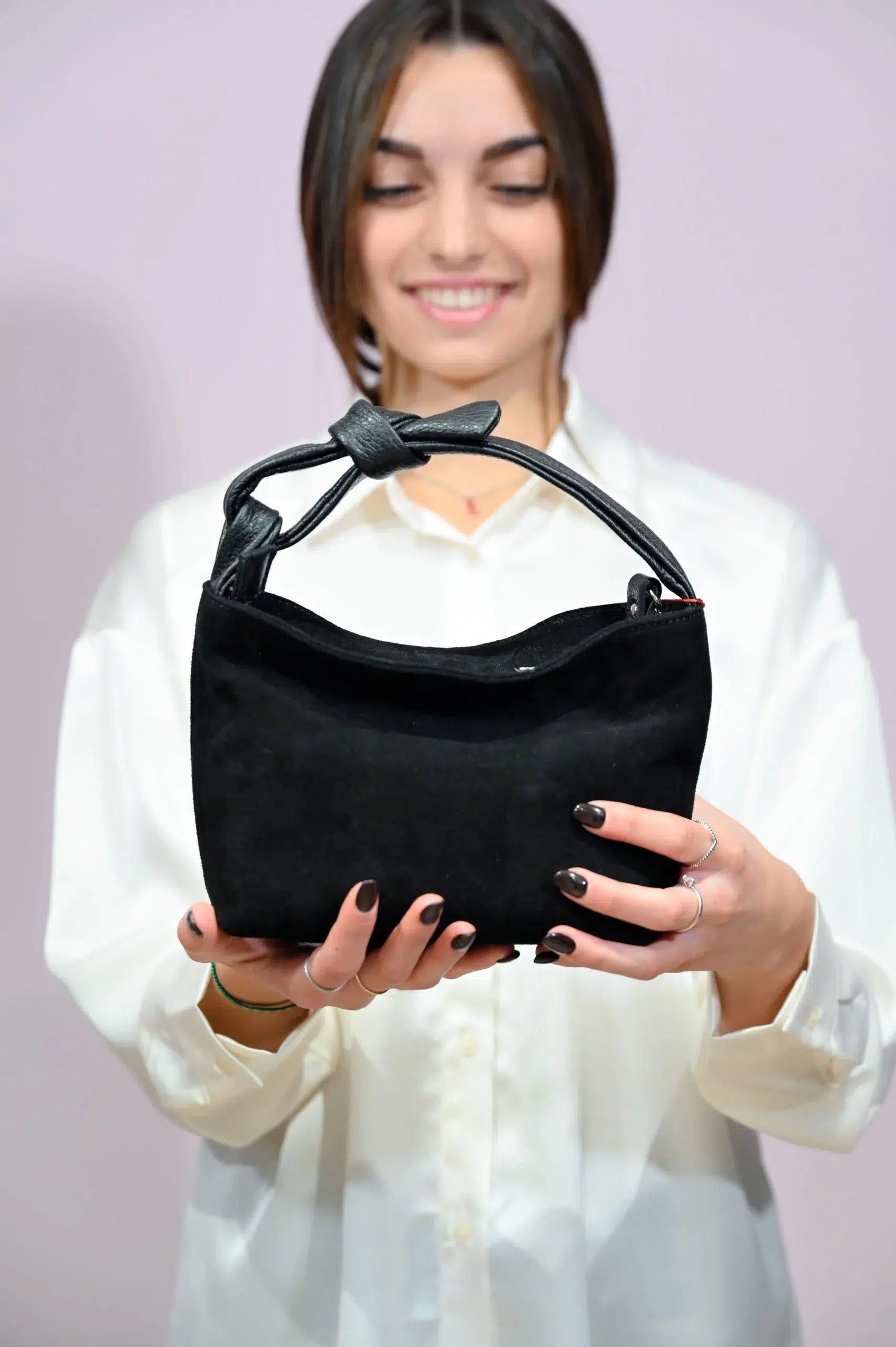 Mini bag in pelle scamosciata nera