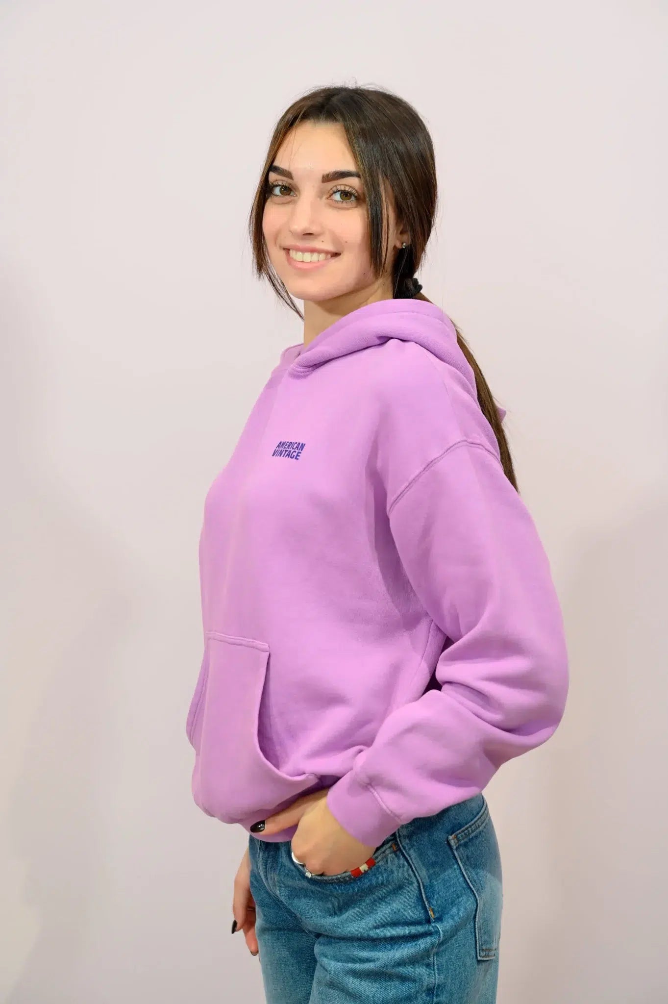 Felpa Izubird Glicine- Comfort e Stile Casual