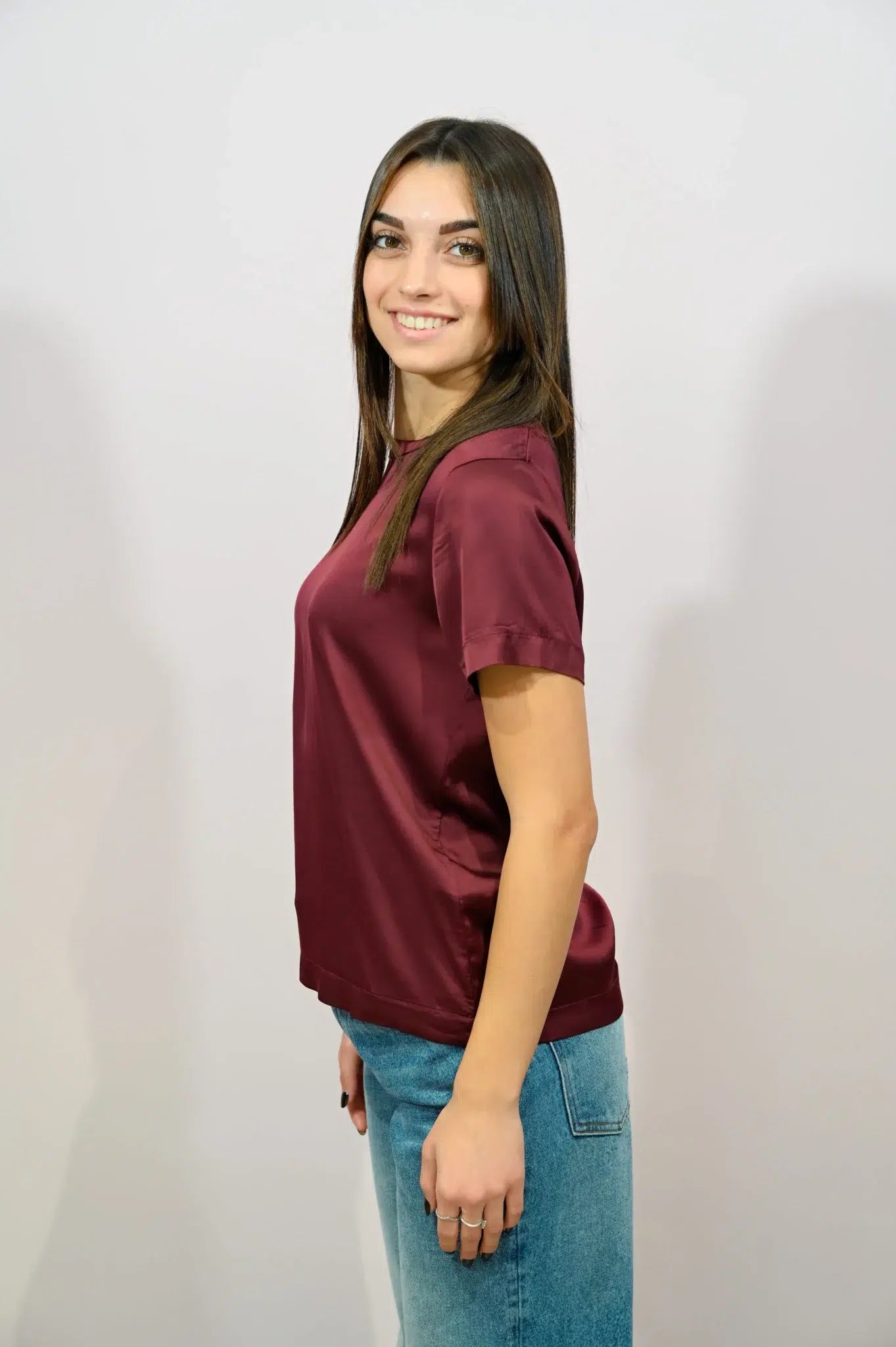 T-Shirt Effetto Raso Two Way Bordeaux e Panna