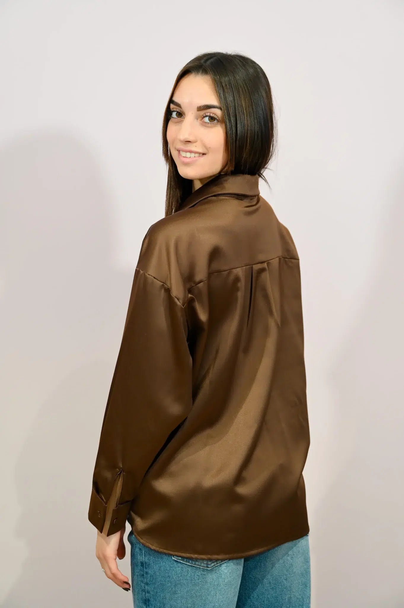 Camicia Raso Cioccolato Effetto Seta- Eleganza Italiana