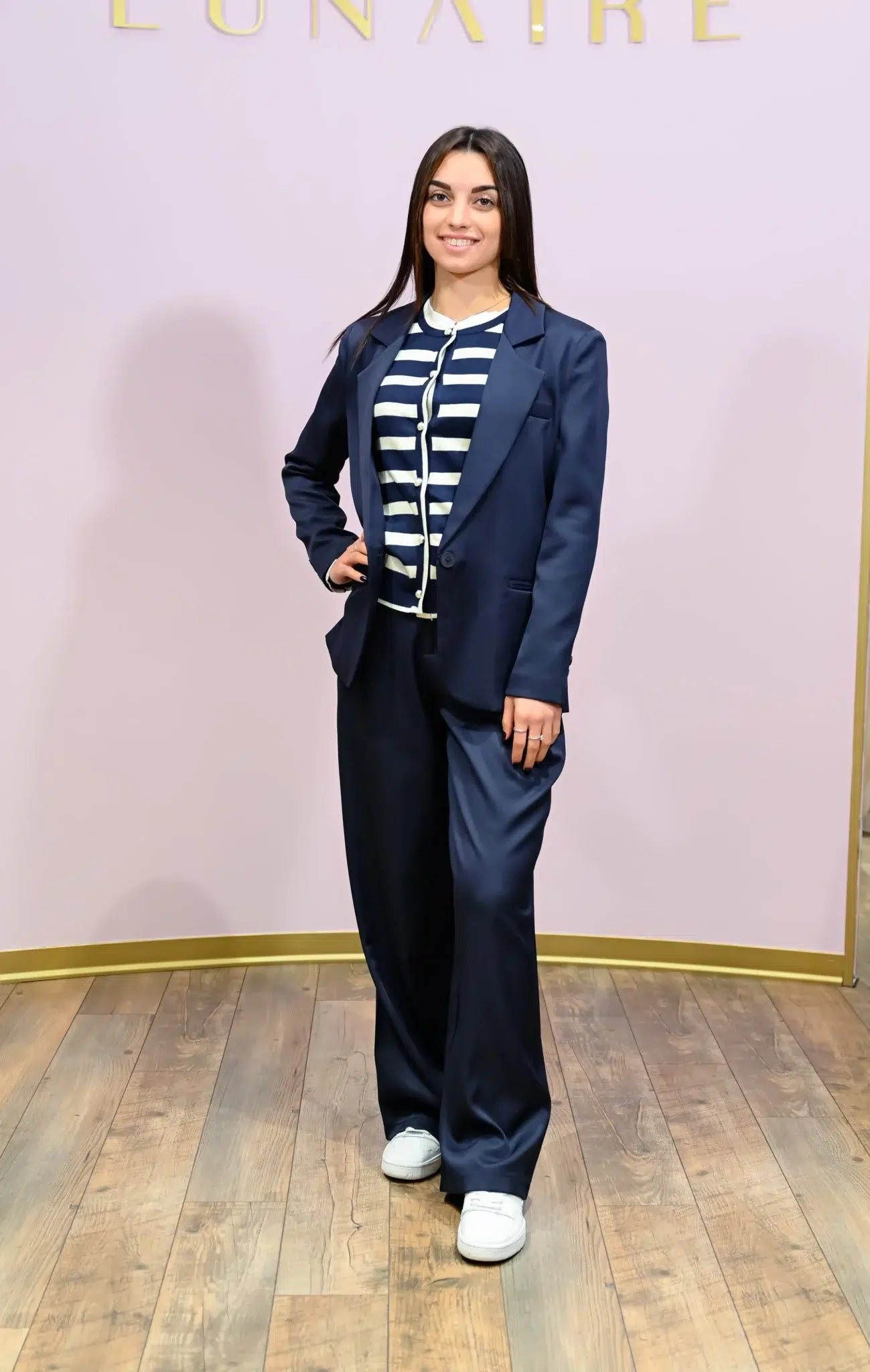 Giacca Un Petto Two Way Blu Navy con Spilla Fiore